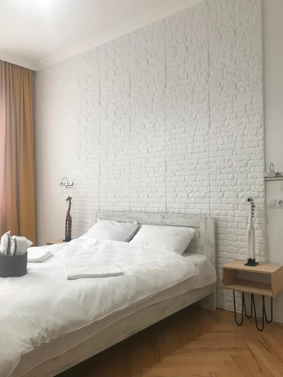 Guest House Story Тбилиси Экстерьер фото